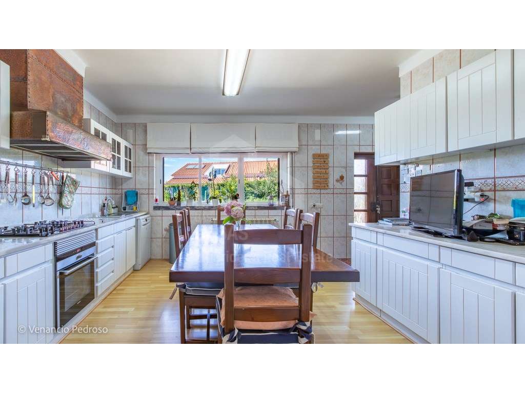 Vende Moradia T5 - Ericeira 3 km, A Casa das Casas - Grande imagem: 4/36