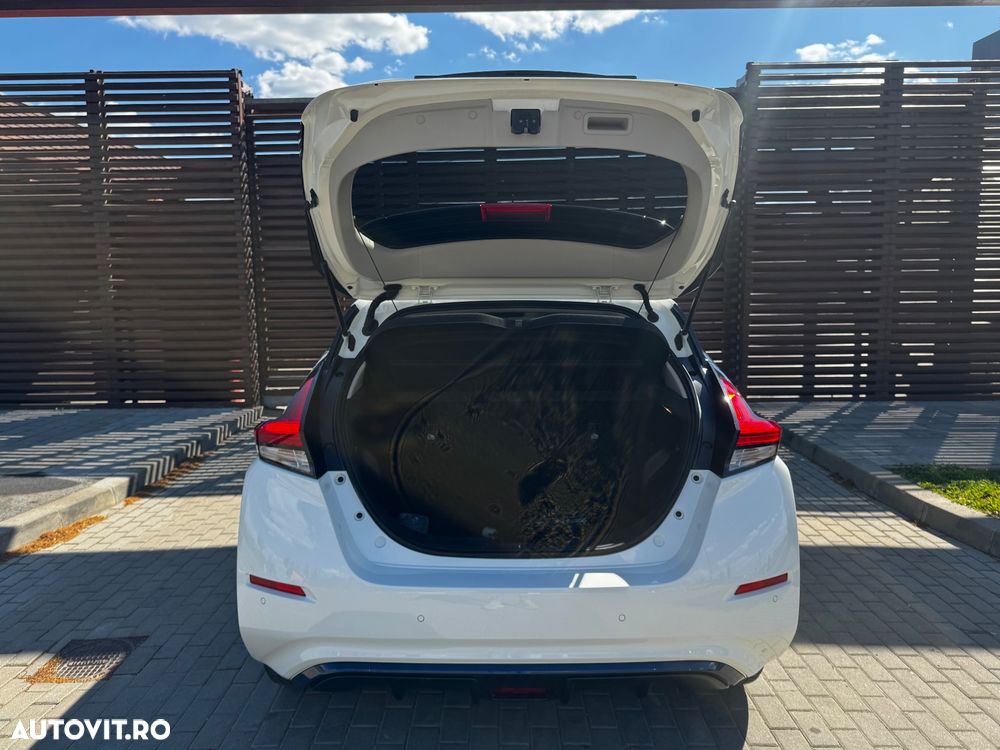 Nissan LEAF - 13