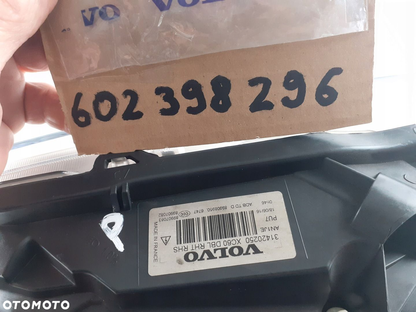 Lampa Volvo prawa XC60 Bi xenon skrętny 2013-2018r - 9