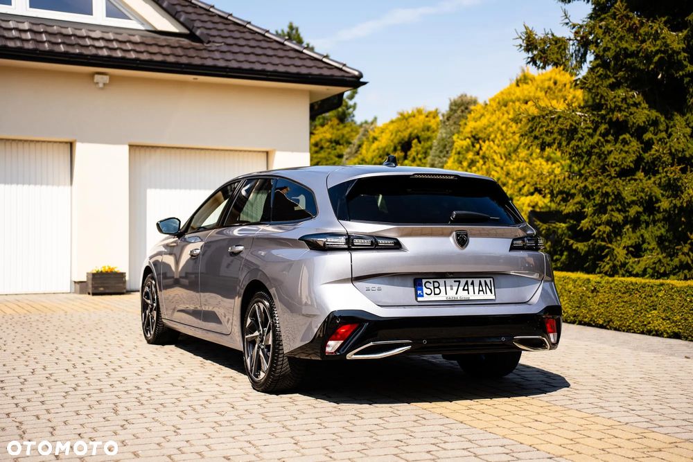 Peugeot 308 1.2 PureTech Allure S&S EAT8 - 8