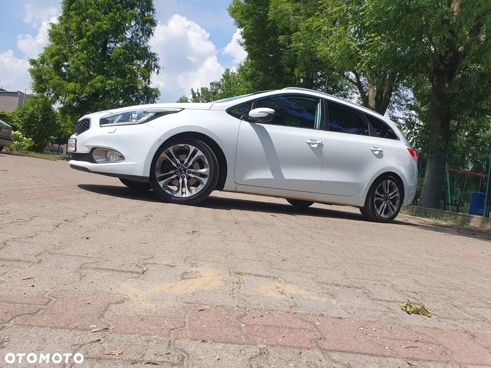 Kia Ceed 1.6 GDI XL - 22