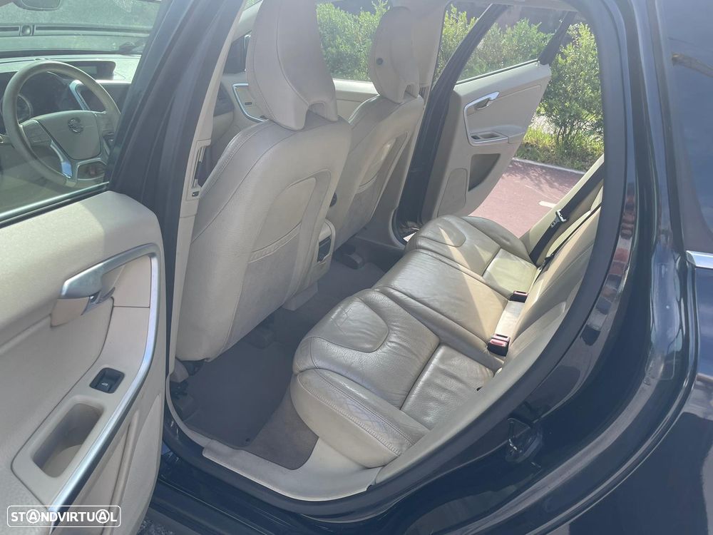 Volvo XC 60 2.0 D3 Drive - 8