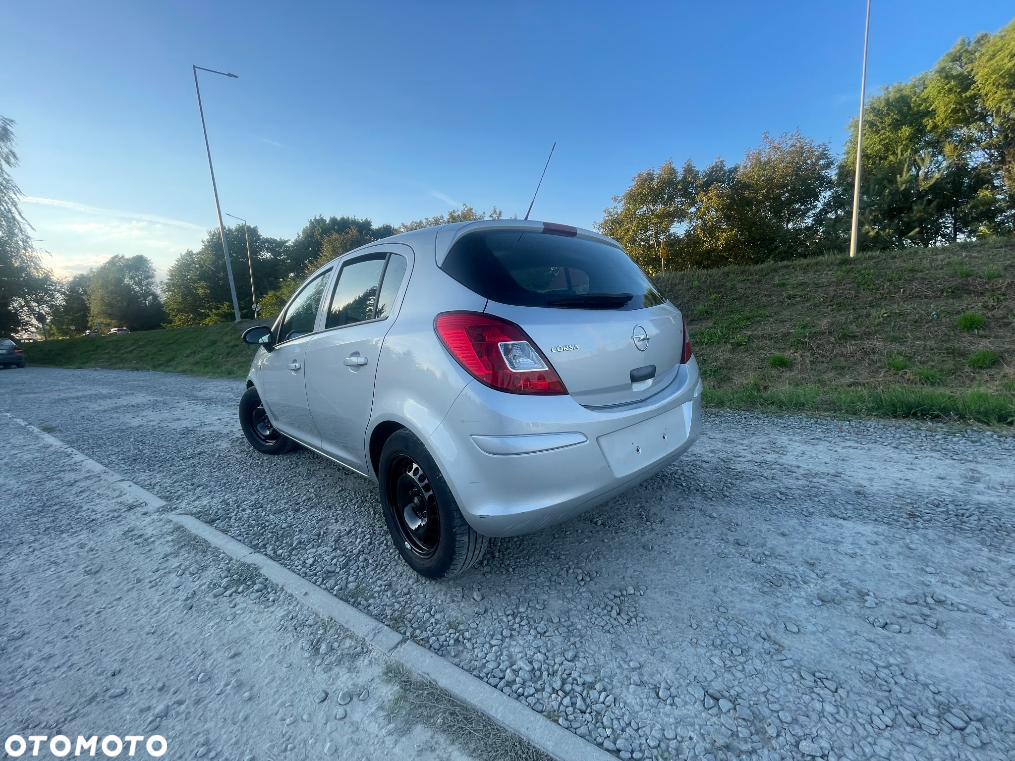 Opel Corsa - 6