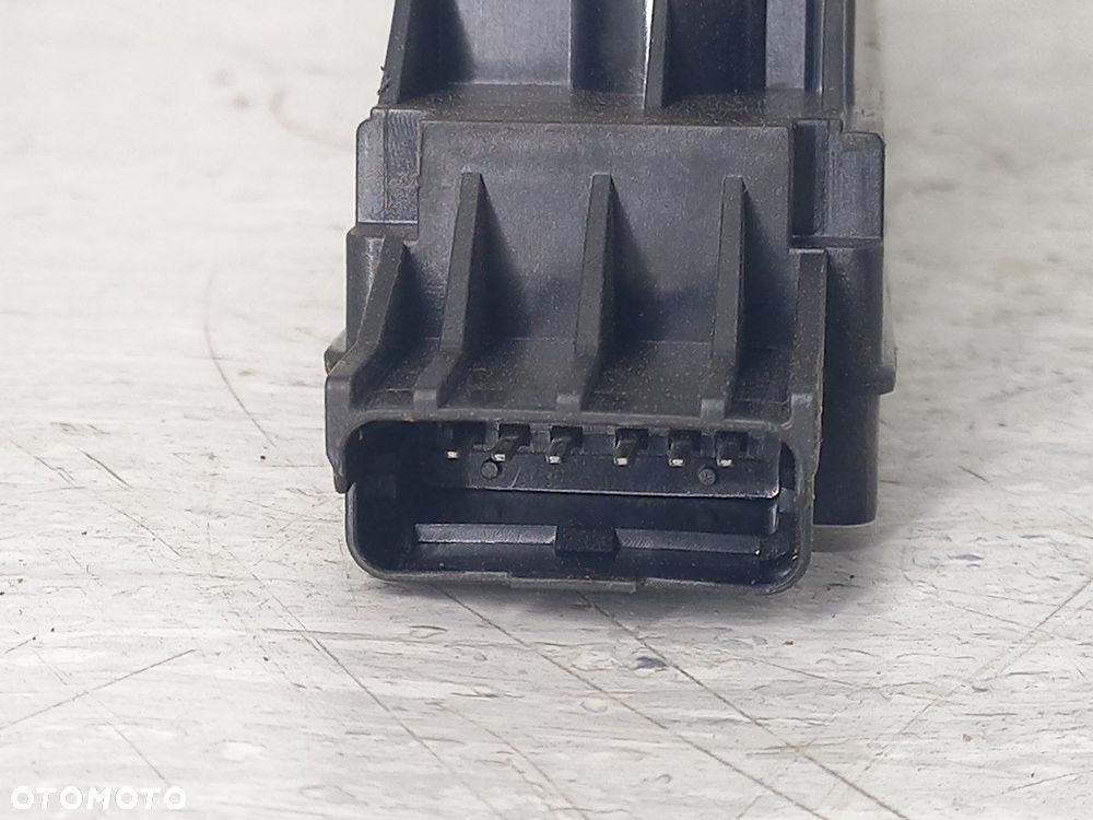 CEWKA ZAPŁONOWA CITROEN C4 I U6013 361E 2.0 i 16V - 3
