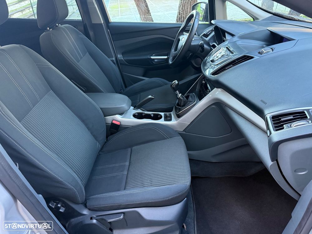 Ford C-Max 1.6 TDCi Titanium - 10