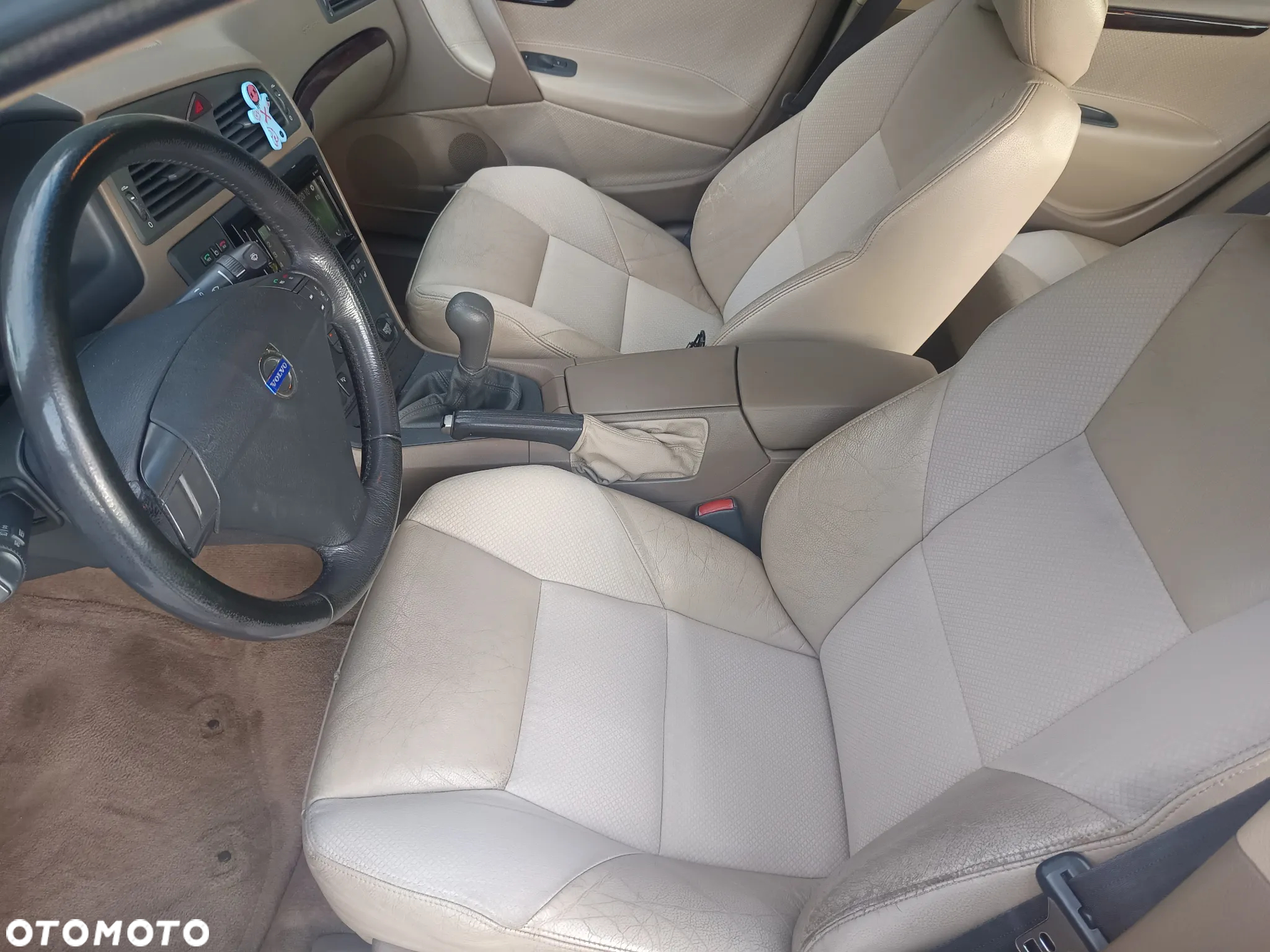 Volvo S60 2.4 - 18