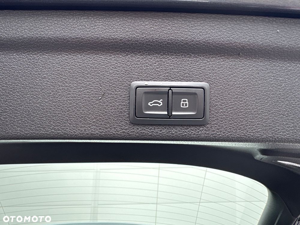 Audi Q3 Sportback 35 TFSI S-Line - 34
