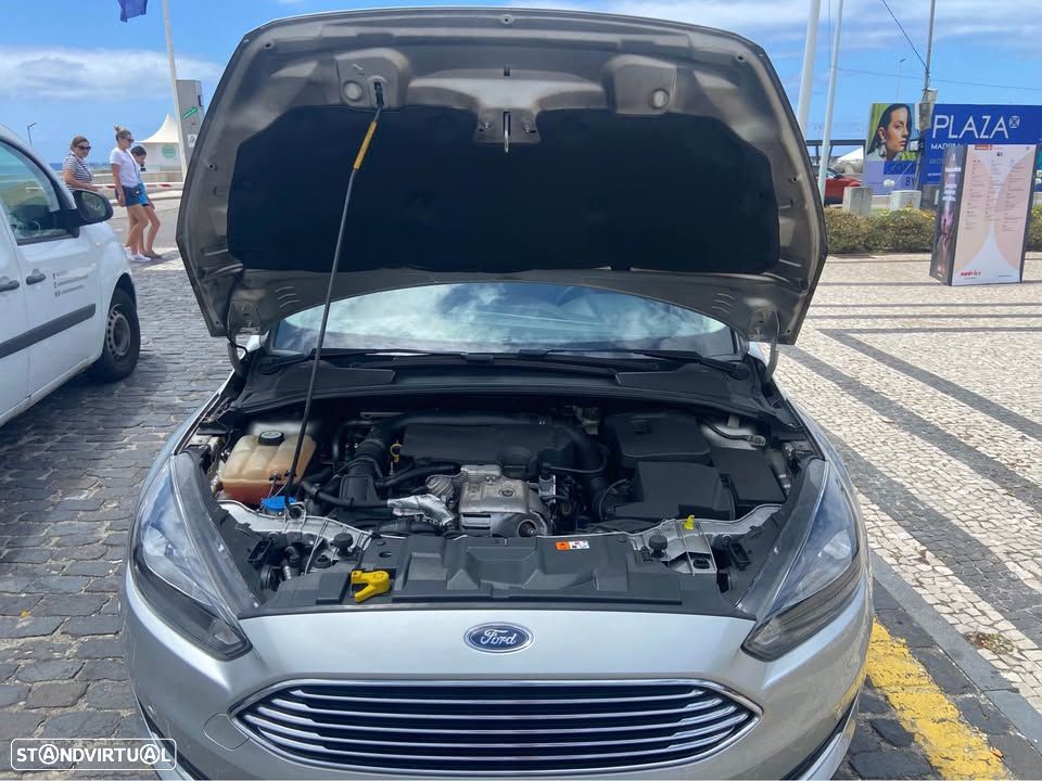 Ford Focus 1.0 SCTi Titanium - 9