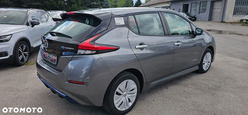Nissan Leaf 40 kWh N-Connecta - 6