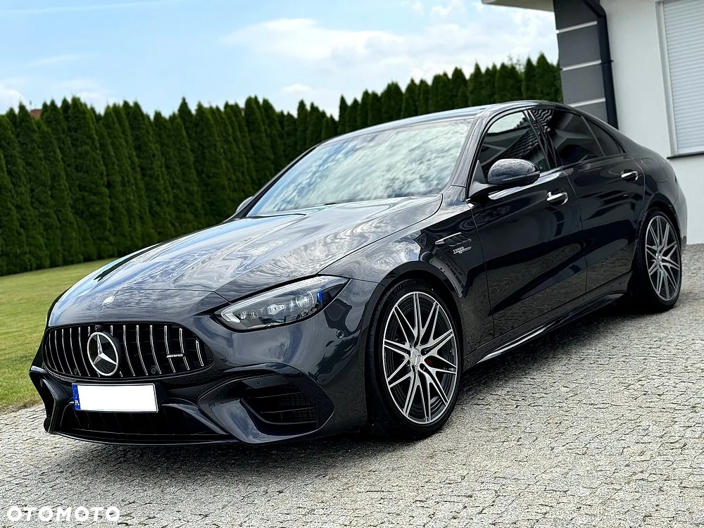 Mercedes-Benz Klasa C AMG 63 S E Performance PHEV 4-Matic - 3