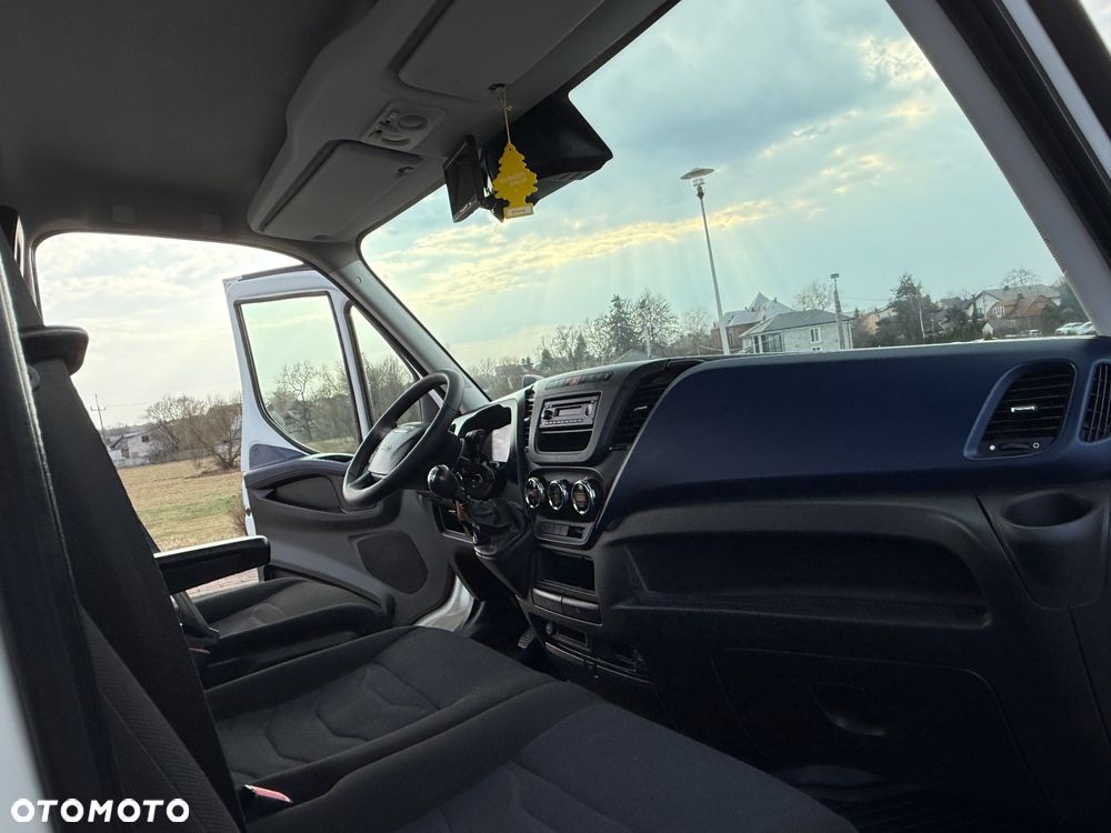 Iveco DAILY 50-180 3.0 HPI 180KM SKRZYNIA 6.30M ! NOWA ZABUDOWA ! 1 WŁ ! Salon Polska! - 20