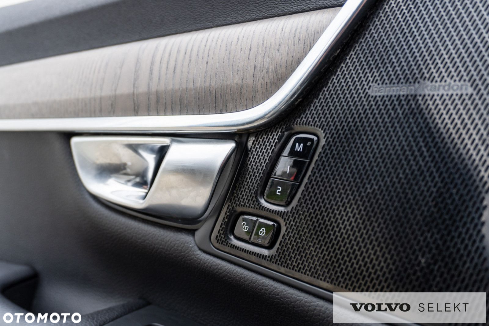 Volvo V90 Cross Country - 15