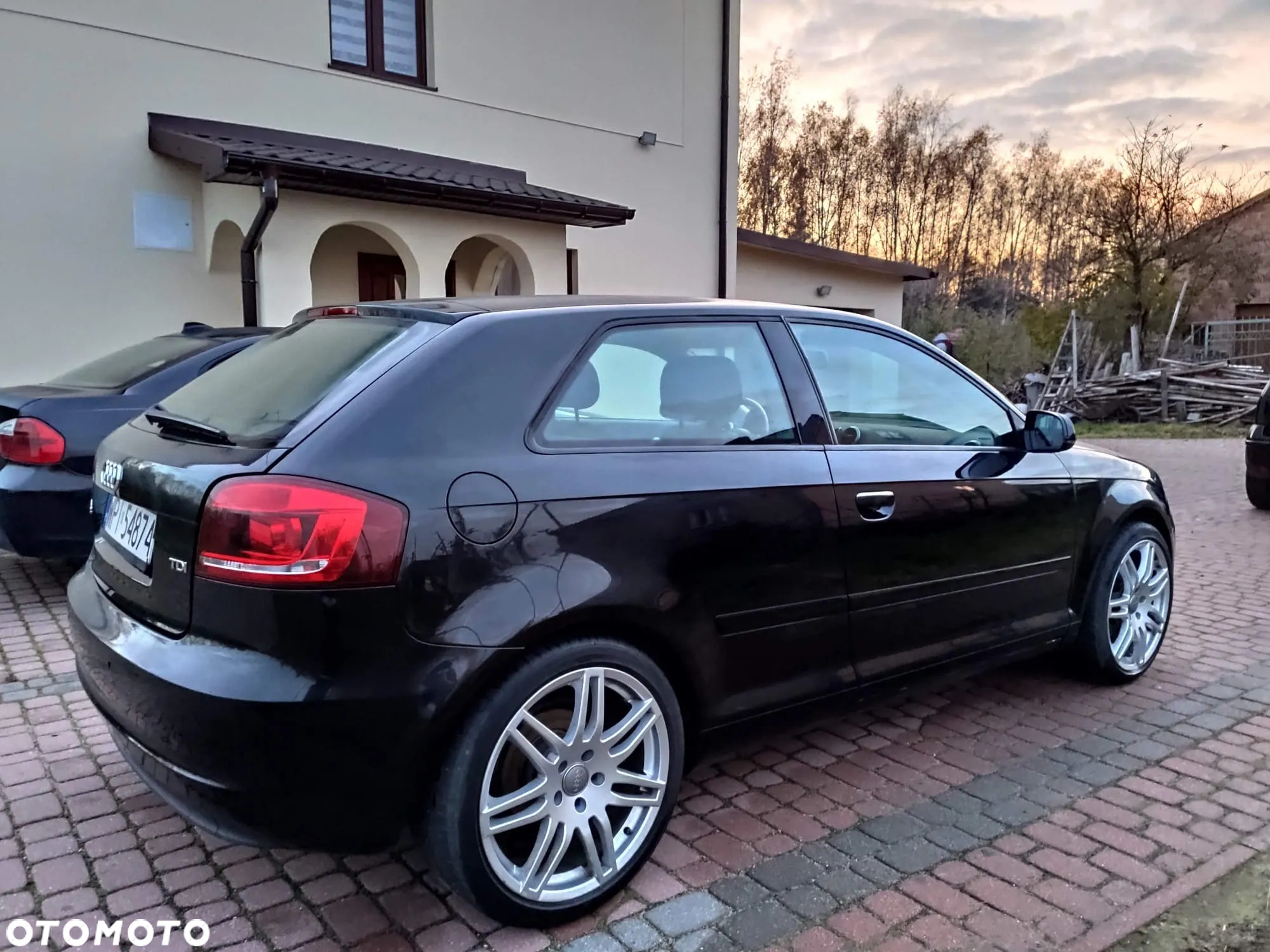 Audi A3 1.6 TDI DPF Attraction - 2