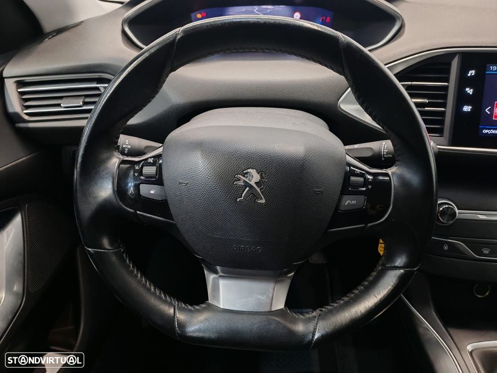 Peugeot 308 SW 1.5 BlueHDi Allure - 11