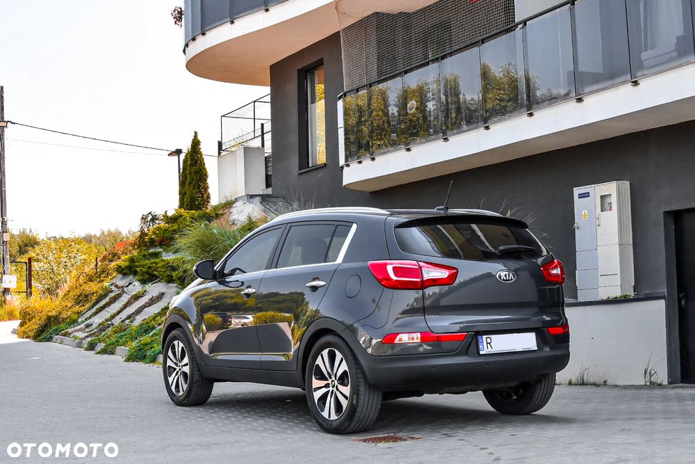 Kia Sportage 2.0 CRDI M AWD - 3