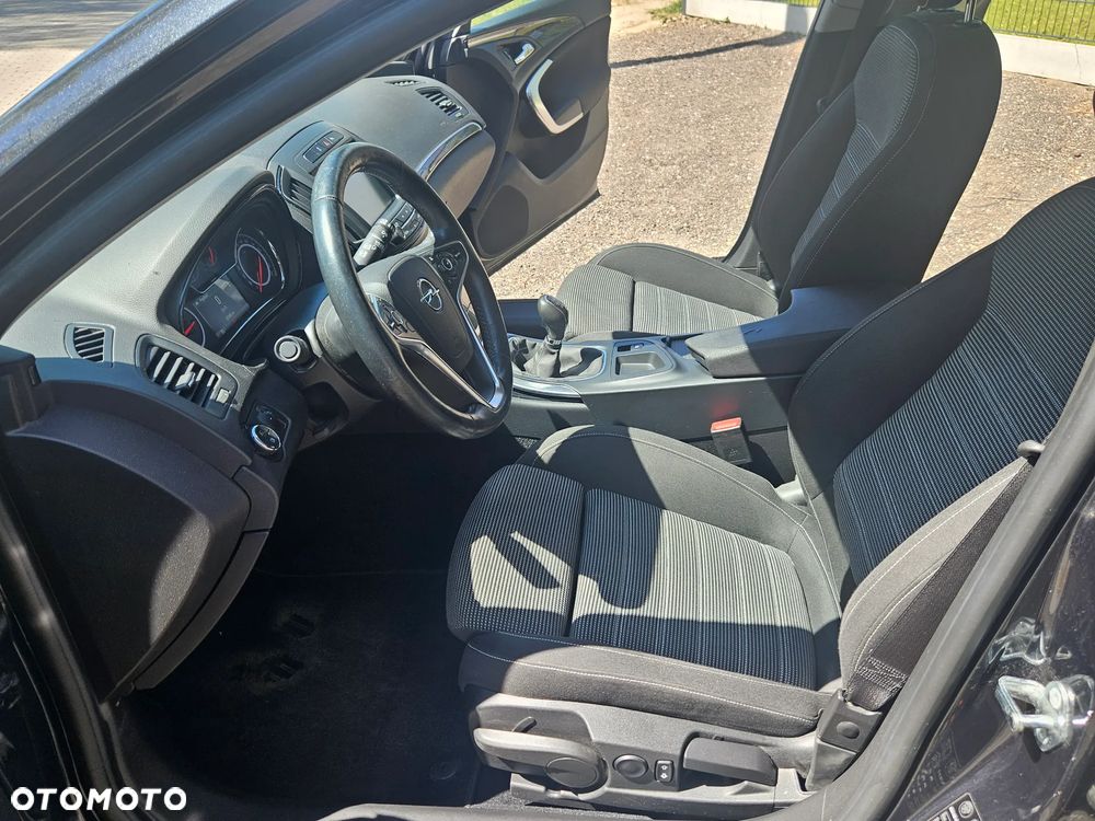 Opel Insignia 1.6 Exclusive - 10