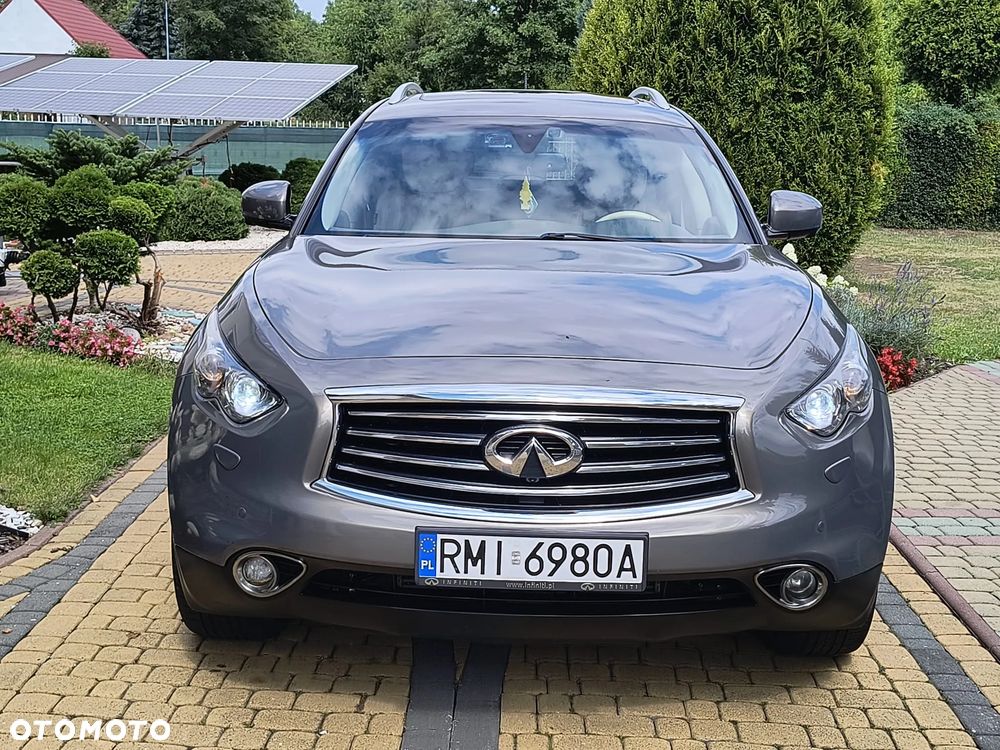 Infiniti QX70 3.0d GT Premium - 32