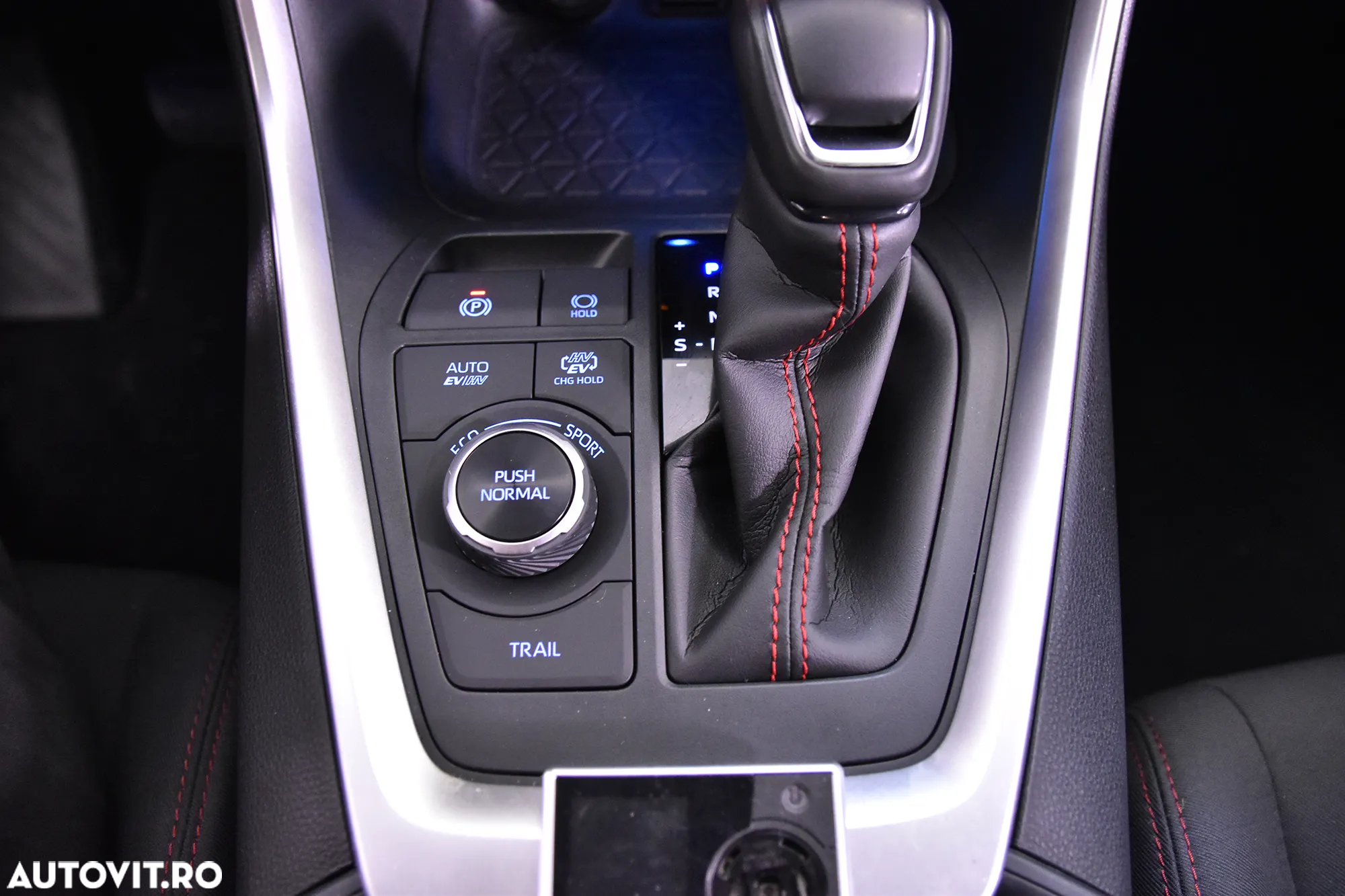 Toyota RAV4 - 16