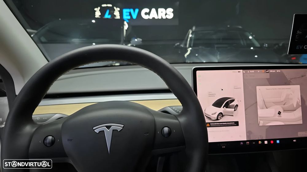 Tesla Model Y Standard - 10