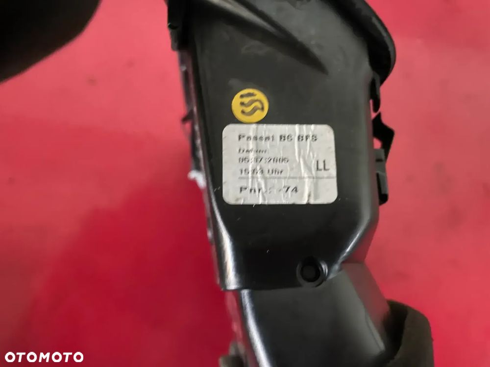 VW PASSAT B6 KRATKA NAWIEWU PRAWA 3C1819702E - 3