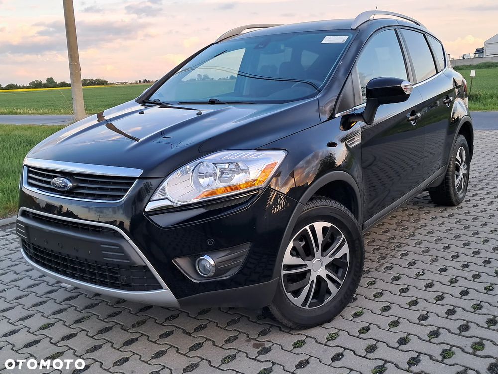 Ford Kuga 2.0 TDCi 2x4 Titanium - 1