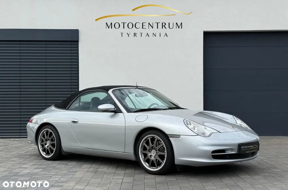 Porsche 911 Carrera - 1