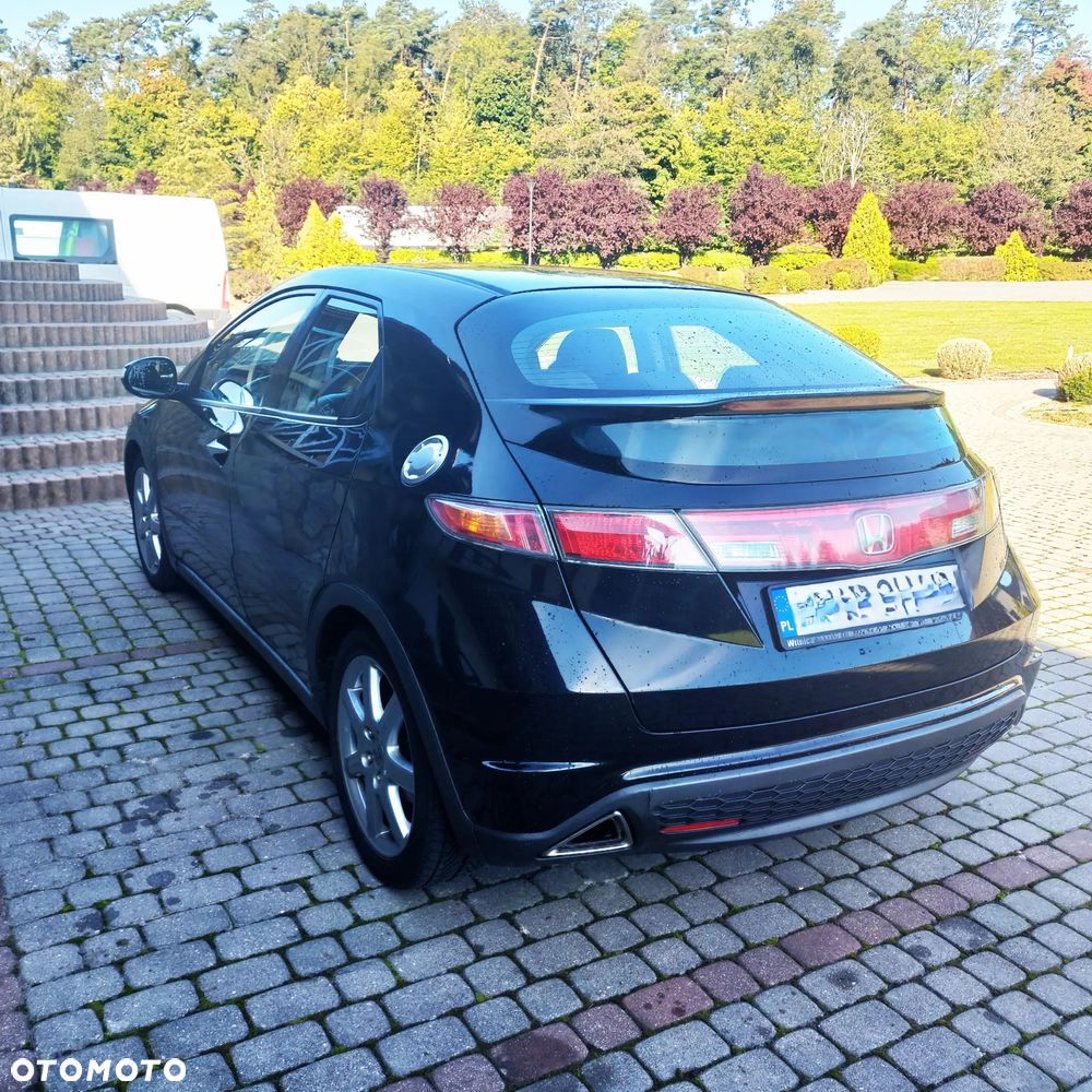Honda Civic 1.8 Comfort - 9