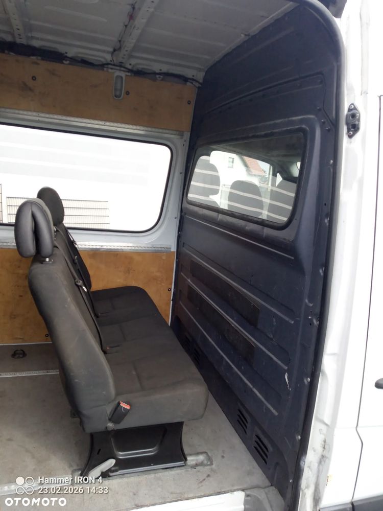 Mercedes-Benz Sprinter - 18