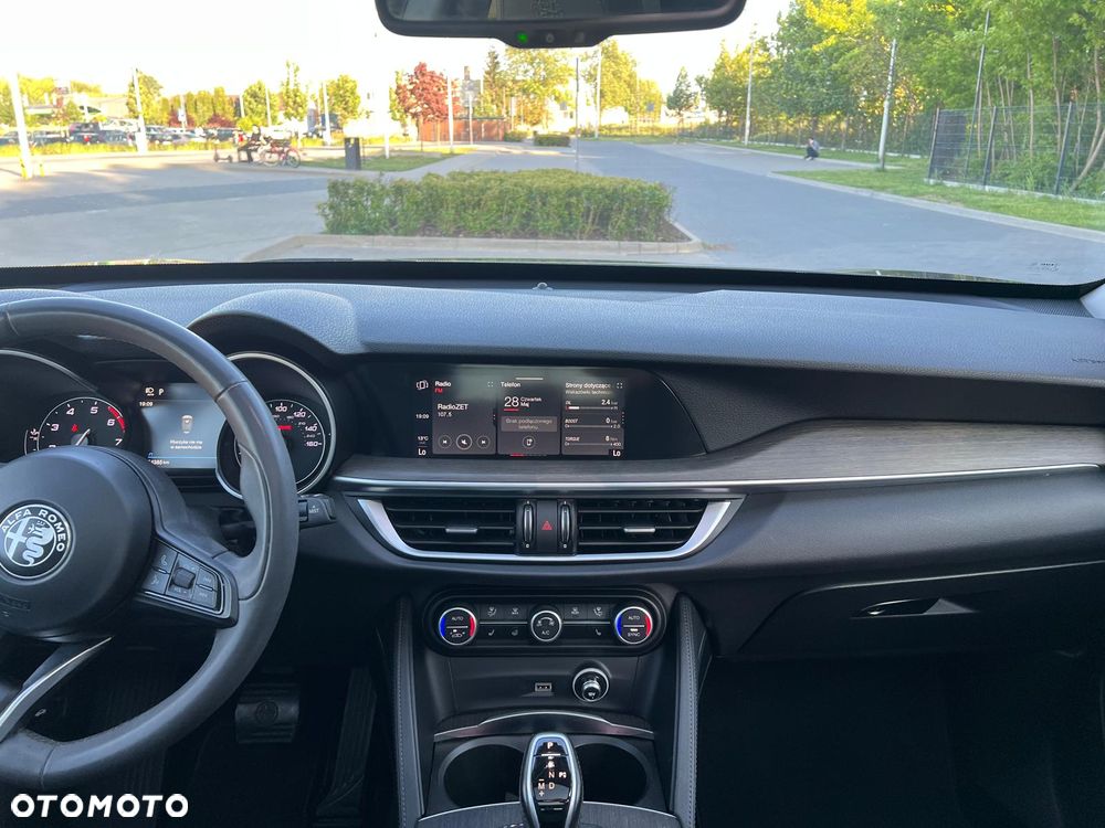 Alfa Romeo Stelvio 2.0 Turbo Veloce Q4 - 28