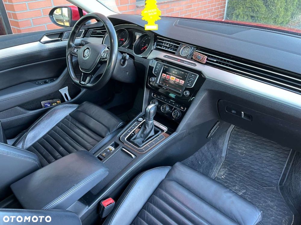 Volkswagen Passat - 7