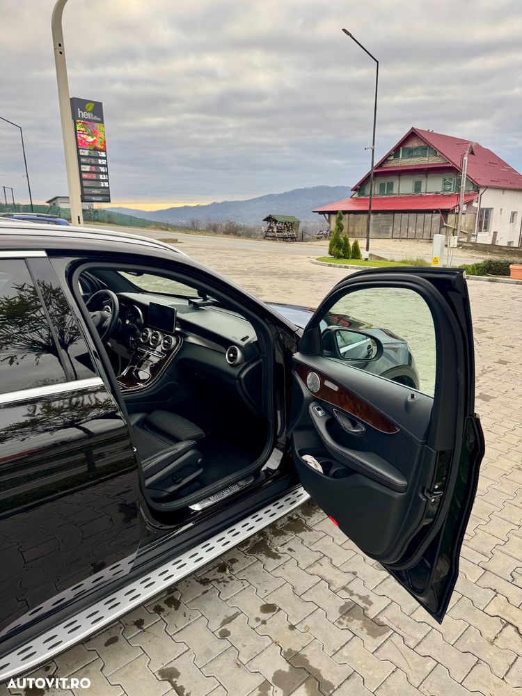 Mercedes-Benz GLC - 34