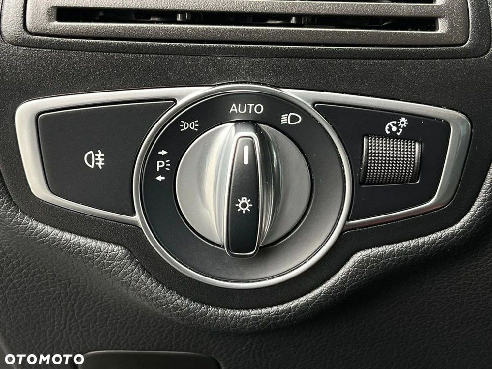 Mercedes-Benz GLC - 22