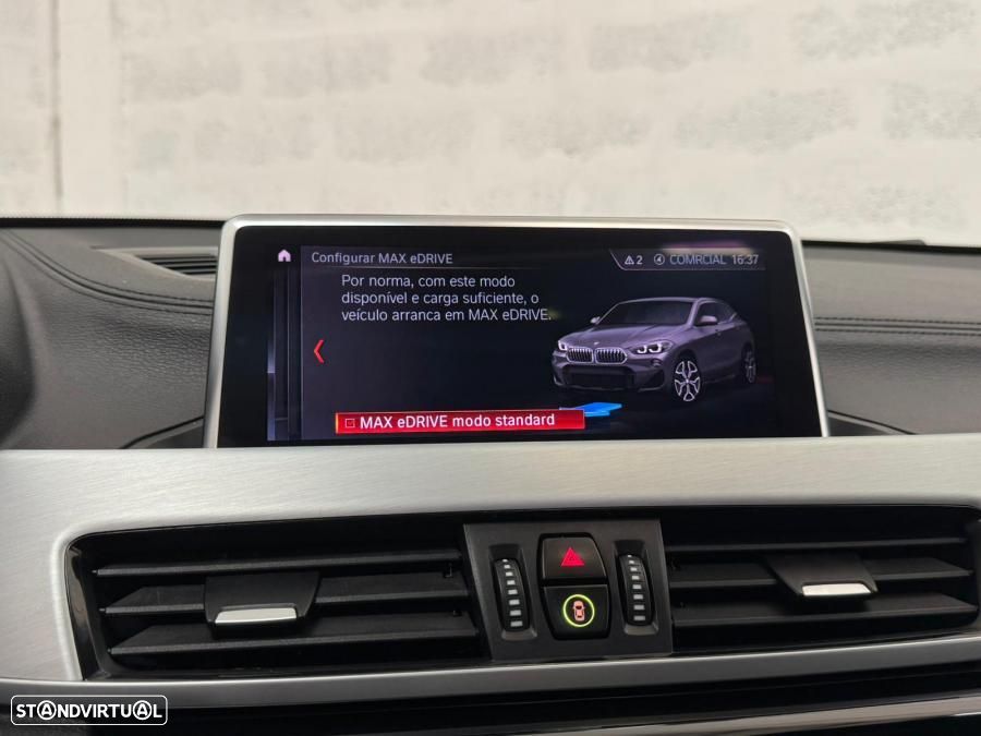 BMW X2 25 e xDrive Pack M - 30
