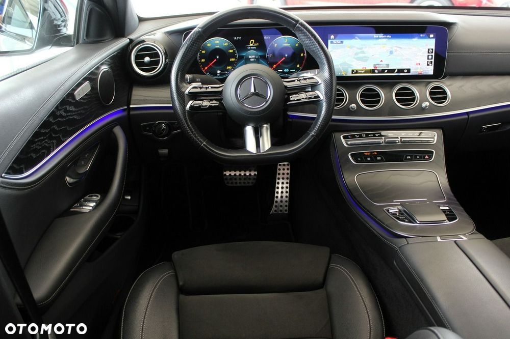 Mercedes-Benz Klasa E 220 d 4Matic 9G-TRONIC AMG Line - 14