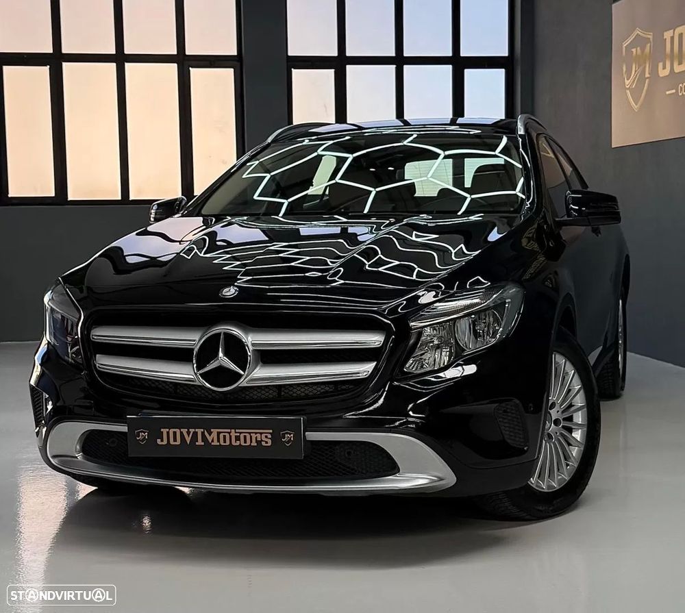 Mercedes-Benz GLA 200 (CDI) d 7G-DCT Urban - 12