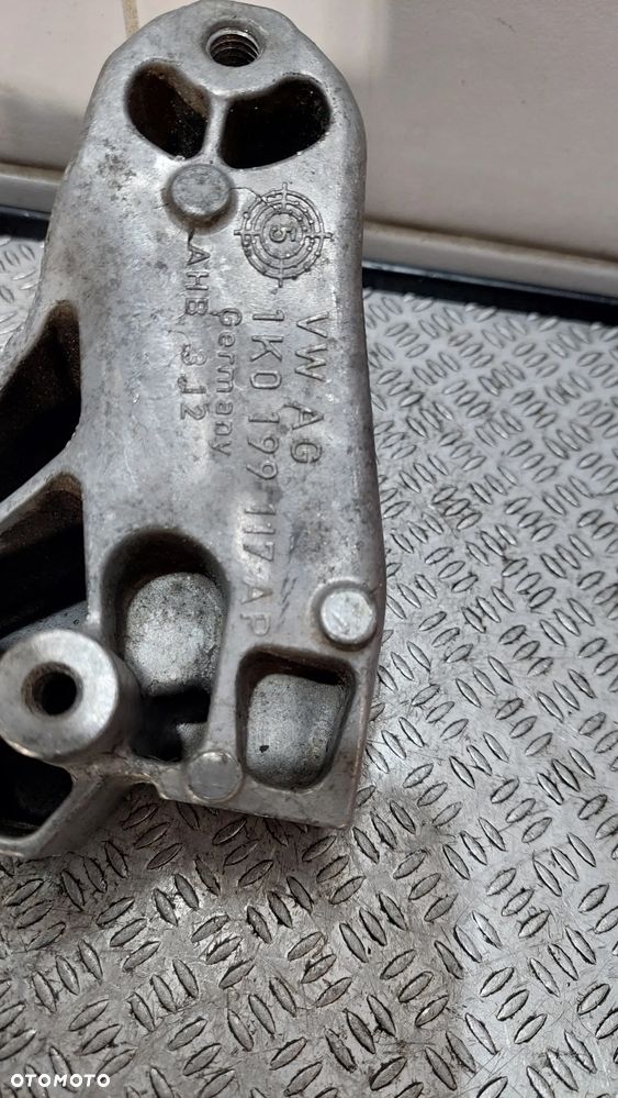 Łapa skrzyni Volkswagen, 1,9 TDI nr 1K0199117AP - 2