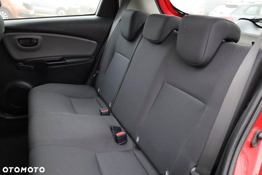 Toyota Yaris 1.0 Active - 25