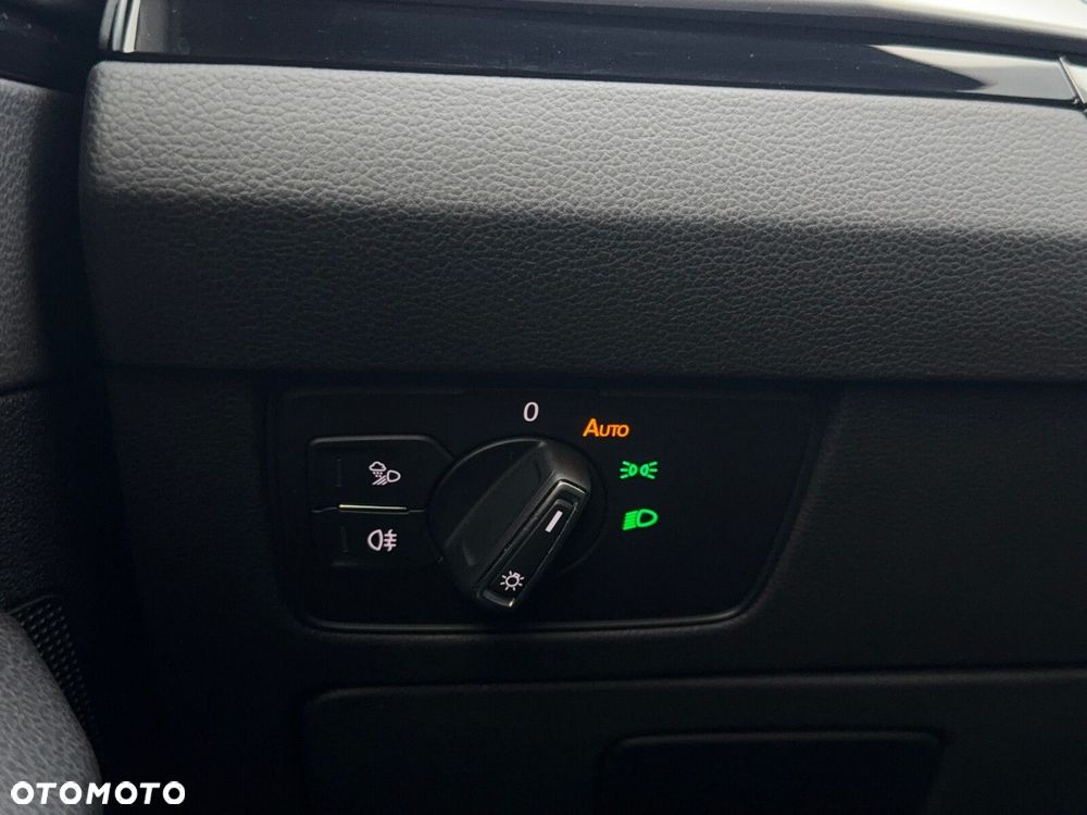 Volkswagen Arteon 2.0 TSI R-Line DSG - 33