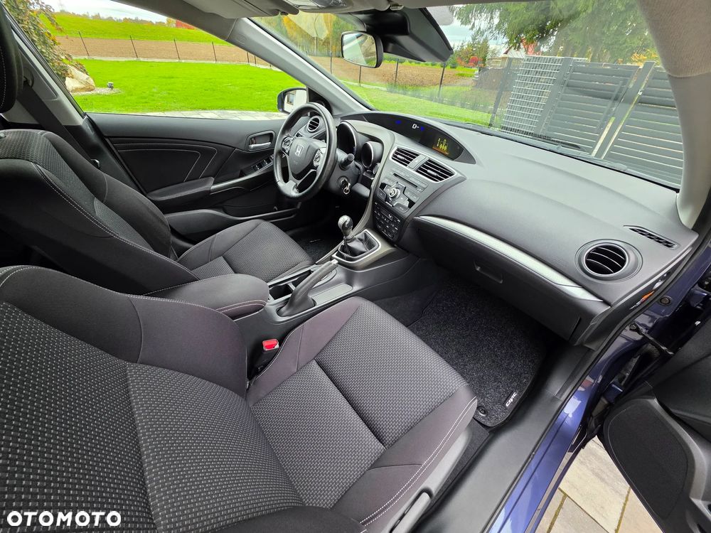 Honda Civic 1.8 Elegance - 23