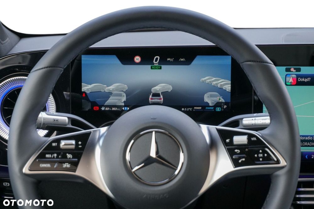 Mercedes-Benz CLA - 8