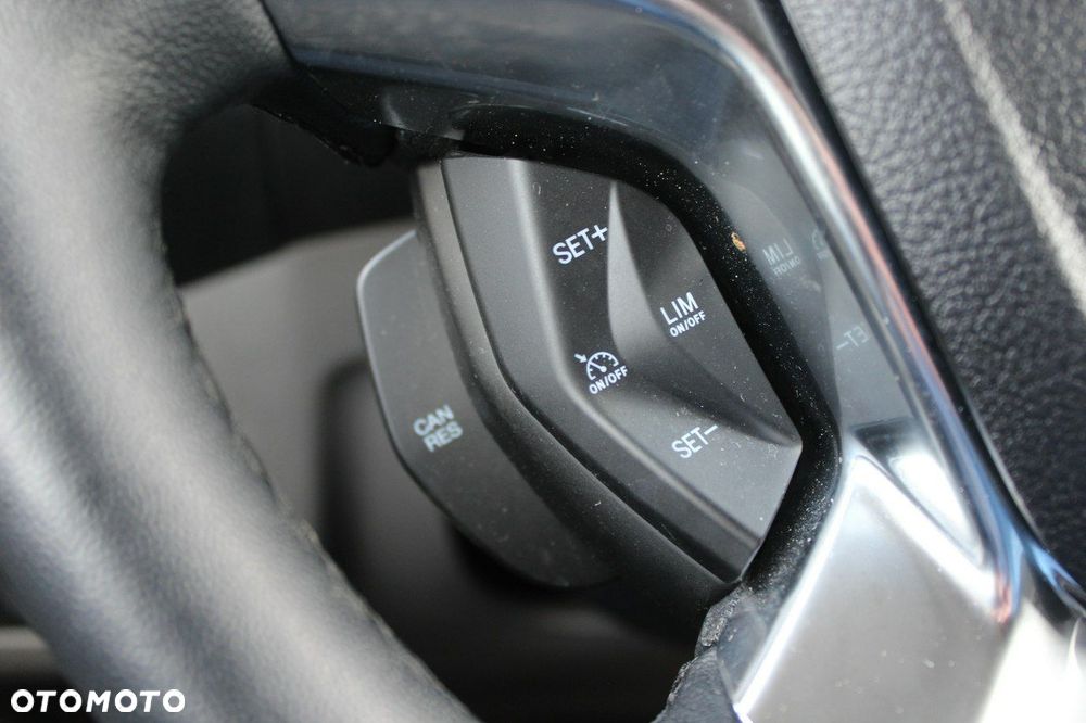 Ford Transit Connect - 18