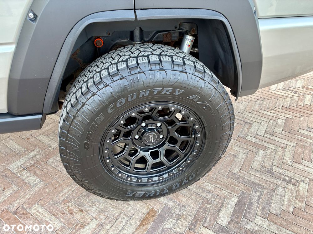 Jeep Commander 5.7 V8 HEMI Automatik Limited - 21