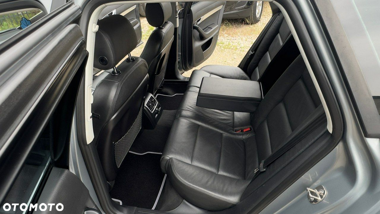 Audi A6 - 6