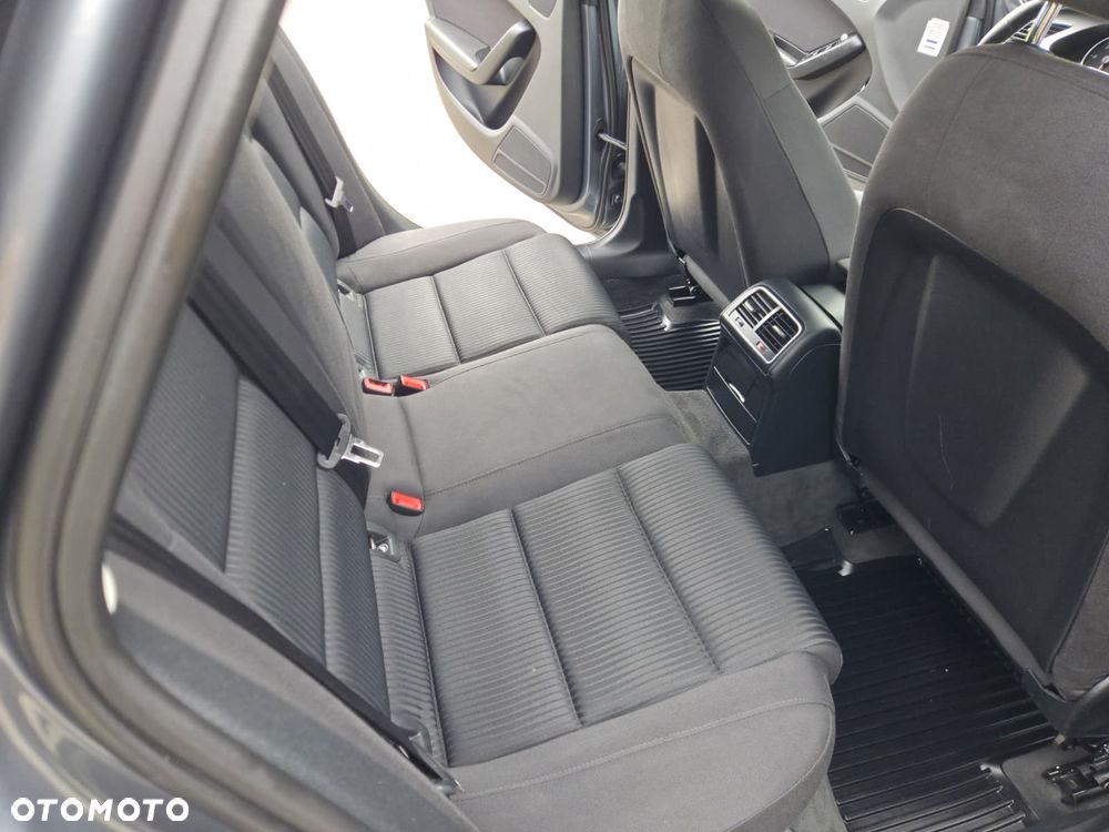 Audi A4 Limousine - 16