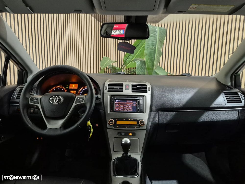 Toyota Avensis 2.0 D-4D Exclusive +Pele+GPS — fotografia 20