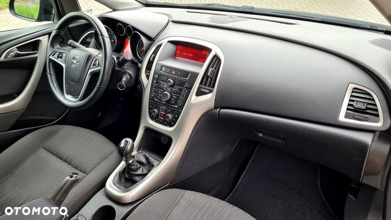 Opel Astra 1.4 T Active - 22