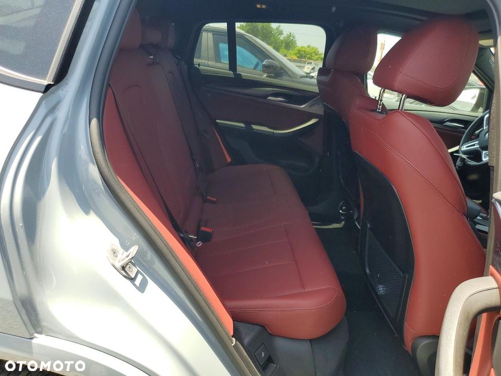 BMW X4 xM40i - 11
