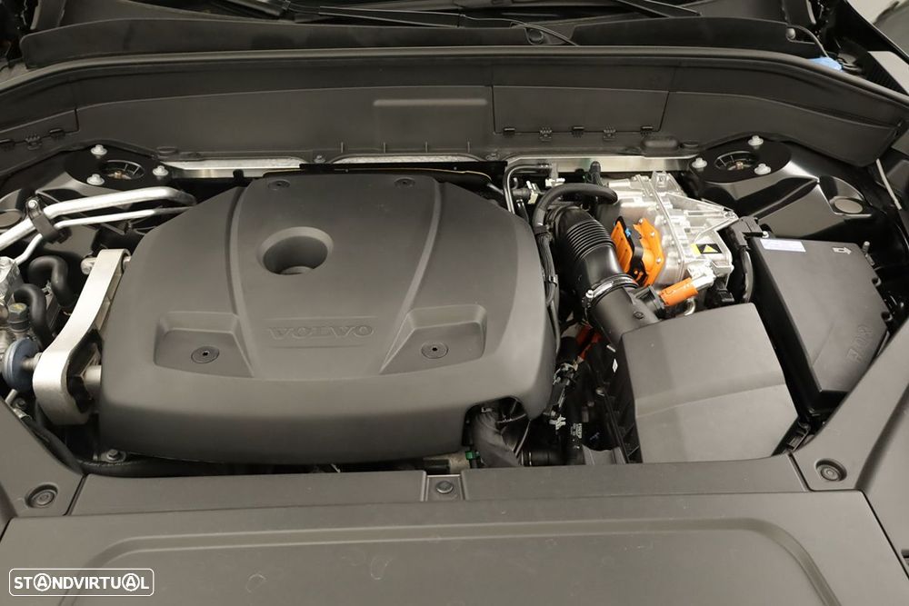 Volvo XC 90 2.0 T8 PHEV Plus Bright AWD - 28