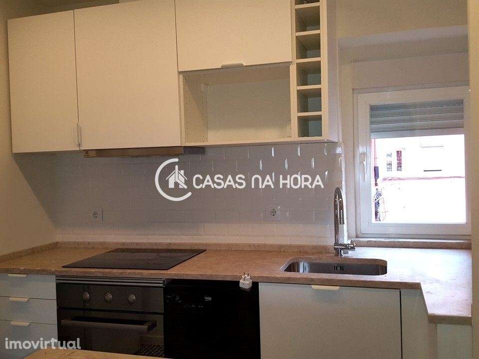 Bairro do Beato em Lisboa, T2 equipado para arrendamento. - Grande imagem: 4/17