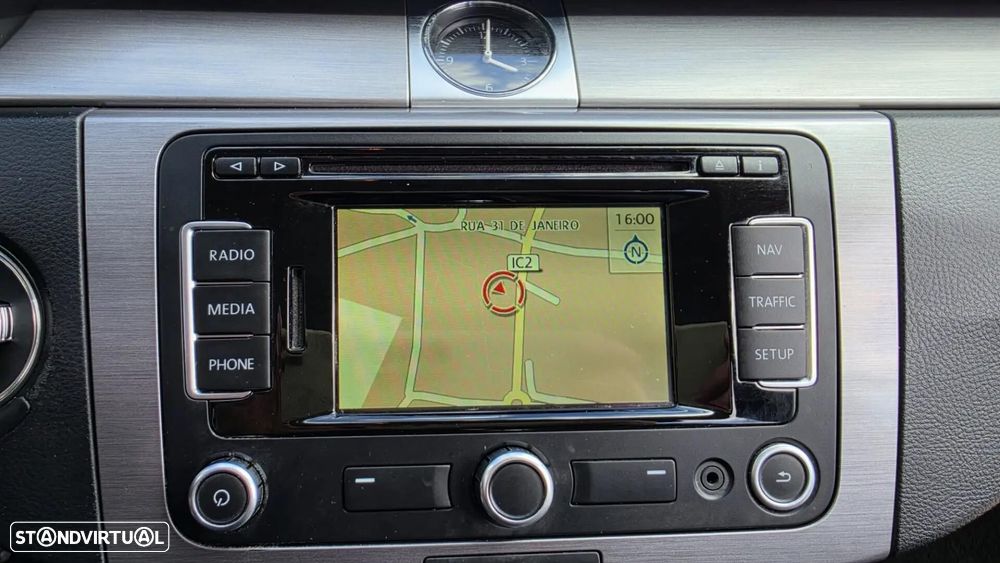 VW Passat Variant 1.6 TDI BlueMotion - 10